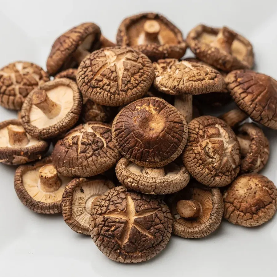 Dried shiitake mushrooms with cracked caps